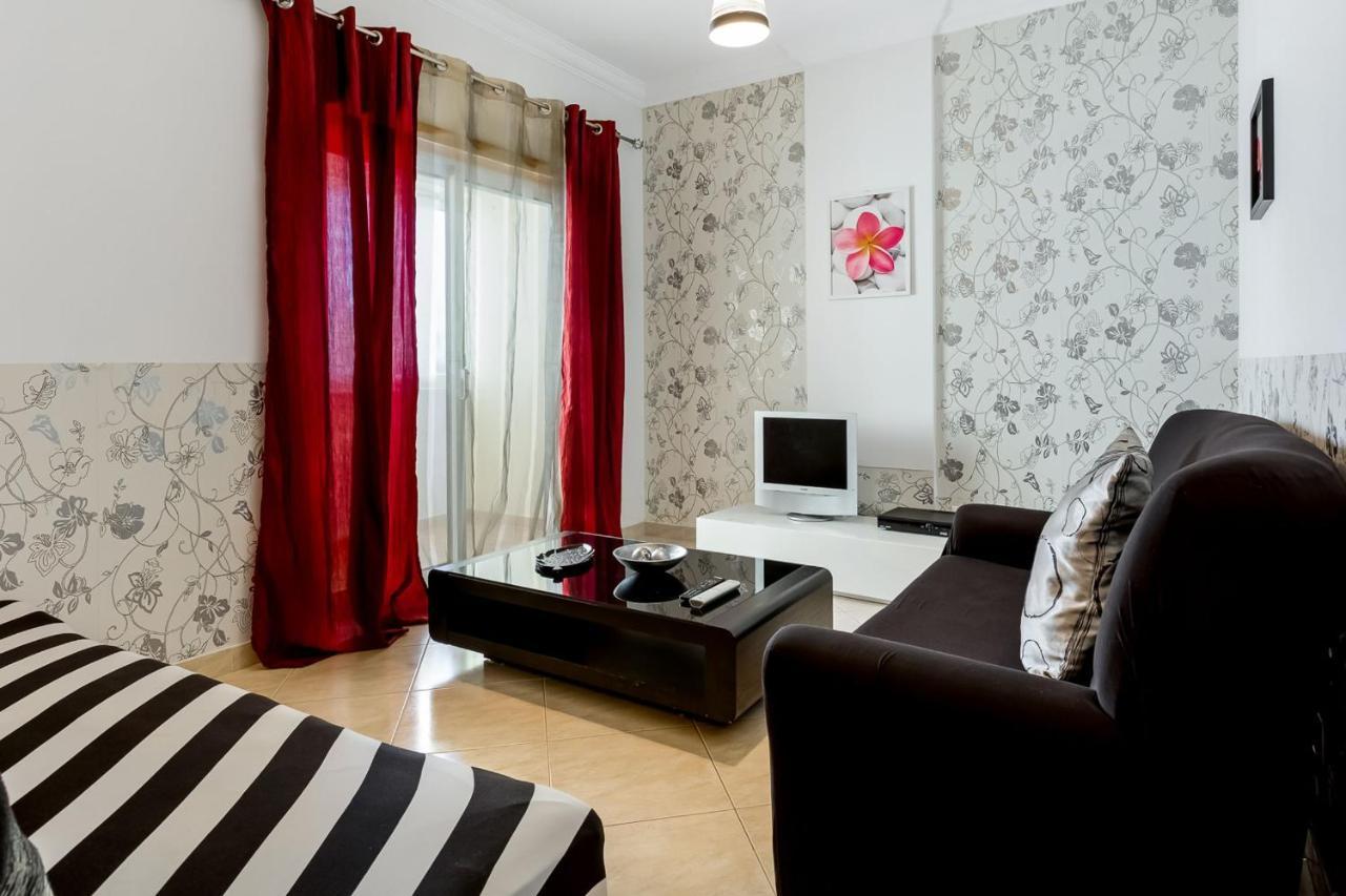 Spacious 2 Bdr Apartment W/ Patio By Lovelystay Armacao de Pera Exterior photo