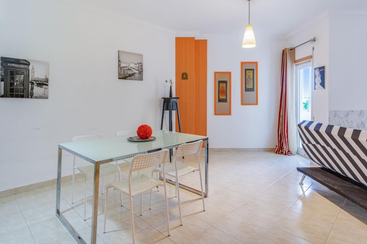 Spacious 2 Bdr Apartment W/ Patio By Lovelystay Armacao de Pera Exterior photo